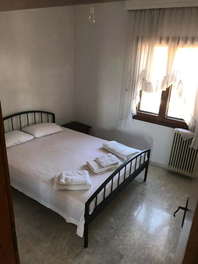 Great First Floor Appartment With View Nea Kallikrateia Exterior photo
