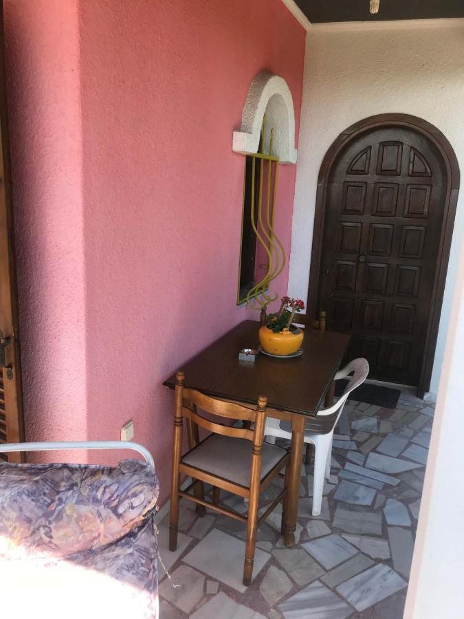 Great First Floor Appartment With View Nea Kallikrateia Exterior photo